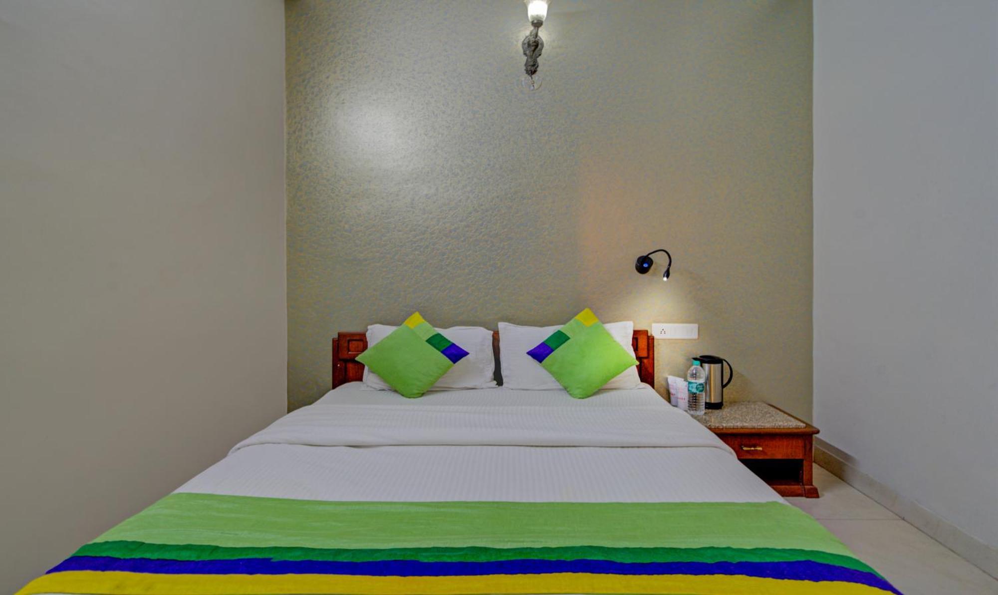 Treebo Bliss Hotel Jaipur Eksteriør billede