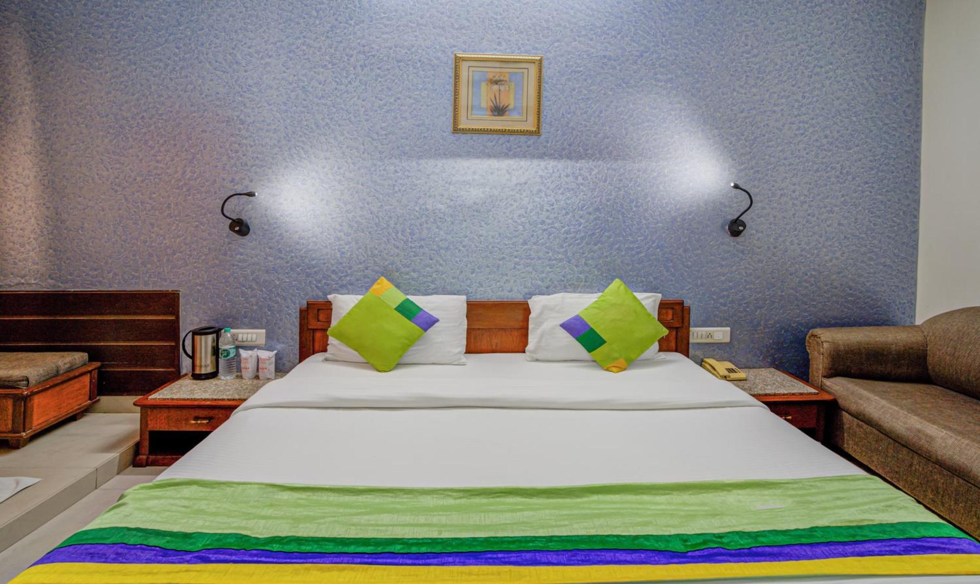 Treebo Bliss Hotel Jaipur Eksteriør billede