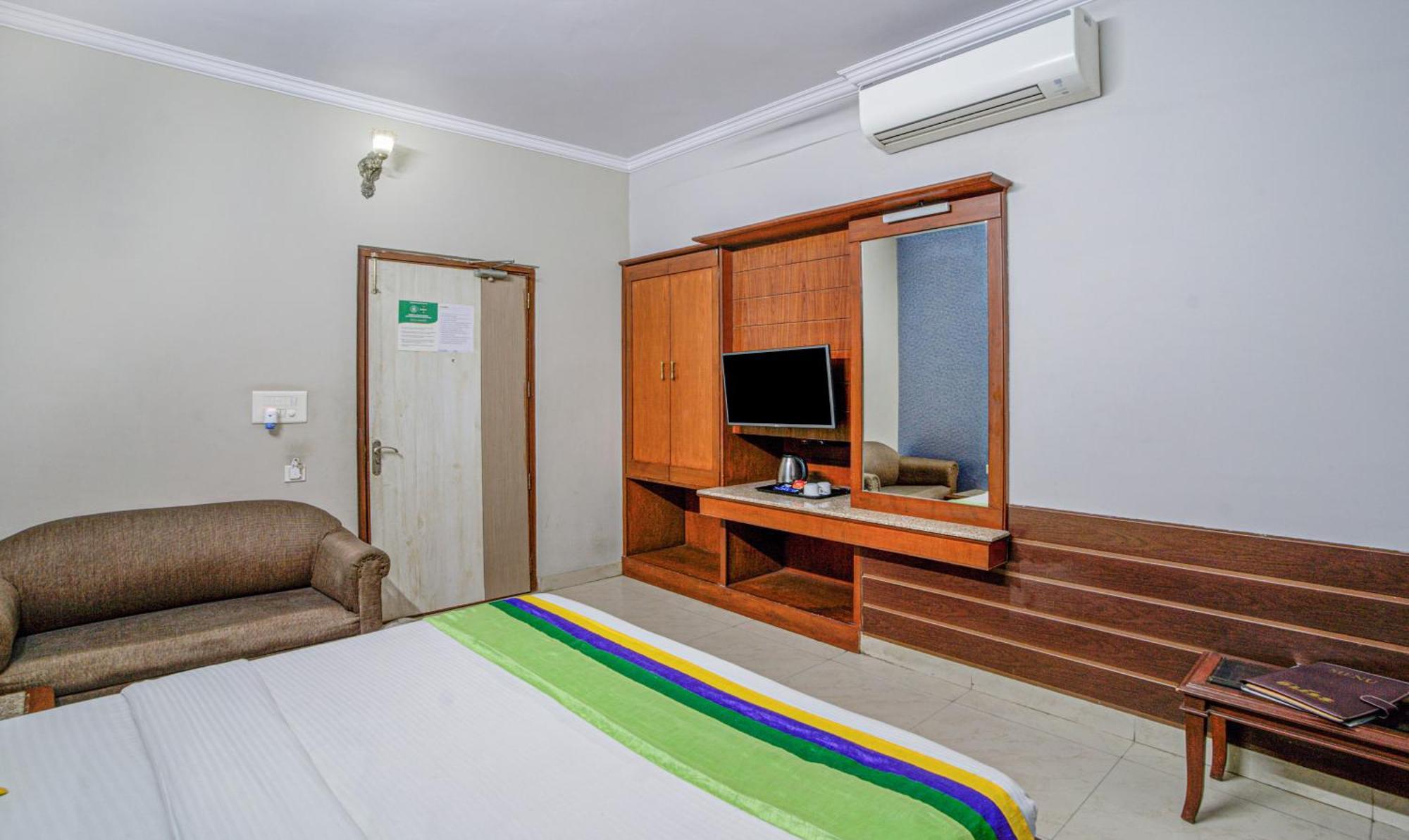 Treebo Bliss Hotel Jaipur Eksteriør billede
