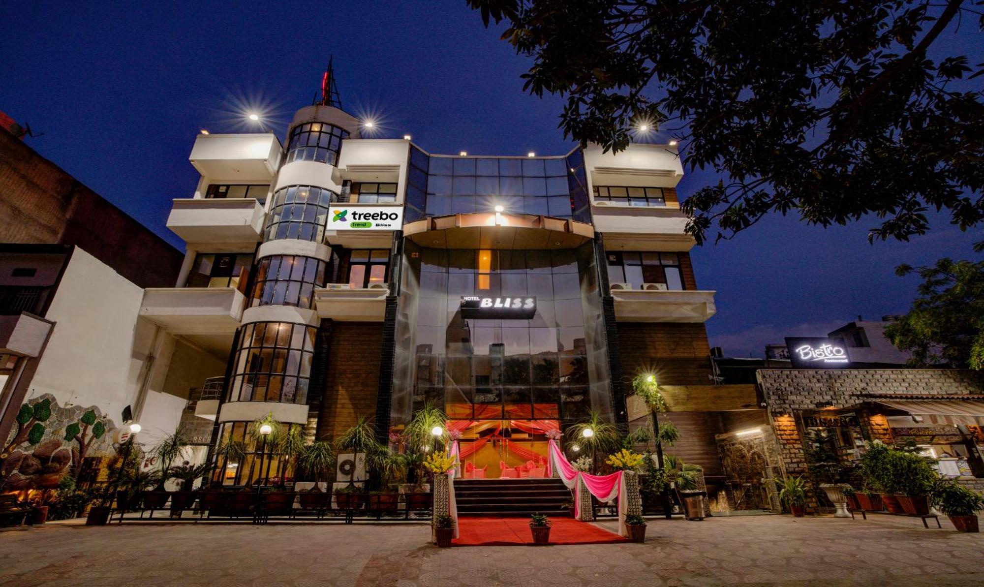 Treebo Bliss Hotel Jaipur Eksteriør billede
